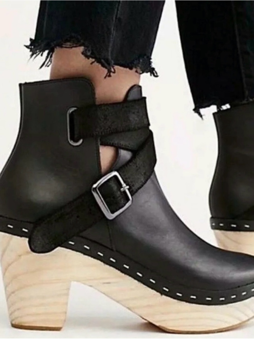 Free People Bungalow Black Leather Clog Ankle Boots Booties Size 39‎